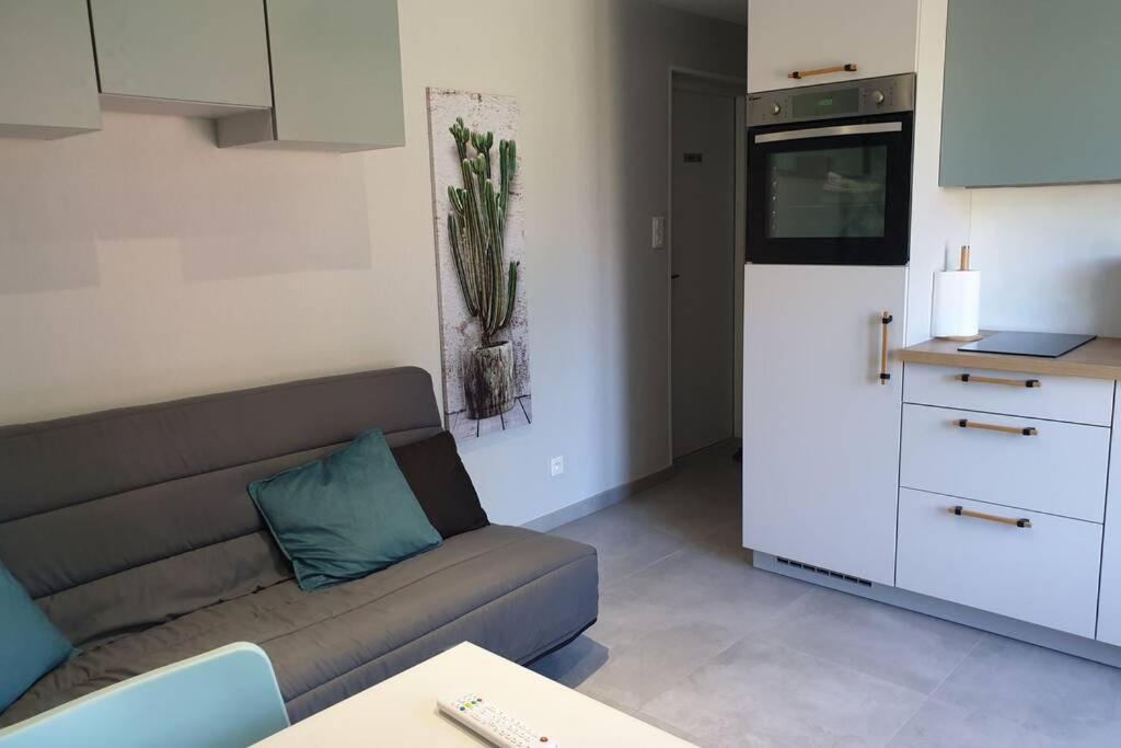 Agreable Logement Pour 4 Pers A Deux Pas De Verdun Daire Haudainville Dış mekan fotoğraf