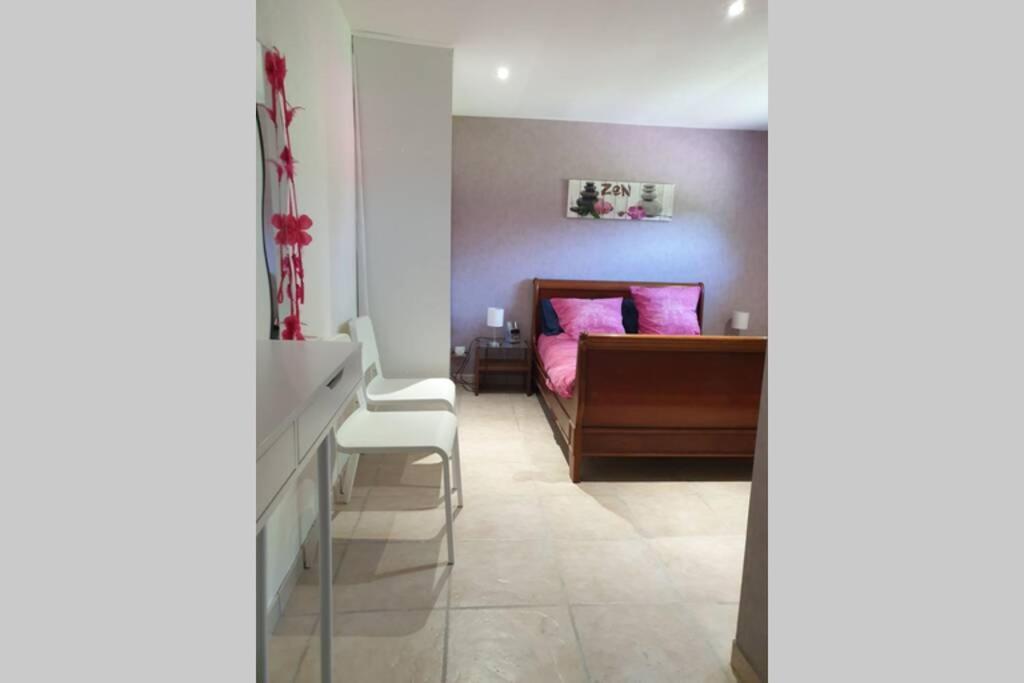 Agreable Logement Pour 4 Pers A Deux Pas De Verdun Daire Haudainville Dış mekan fotoğraf