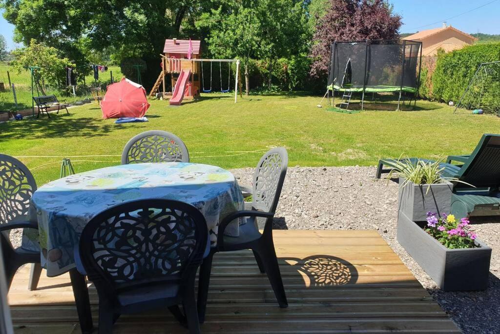 Agreable Logement Pour 4 Pers A Deux Pas De Verdun Daire Haudainville Dış mekan fotoğraf